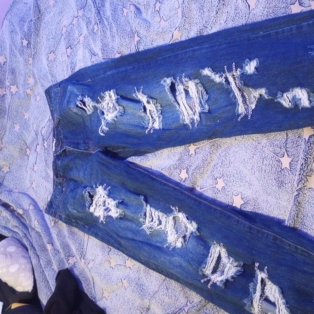 So I am selling nice jeans with holes in them but that is how they came.